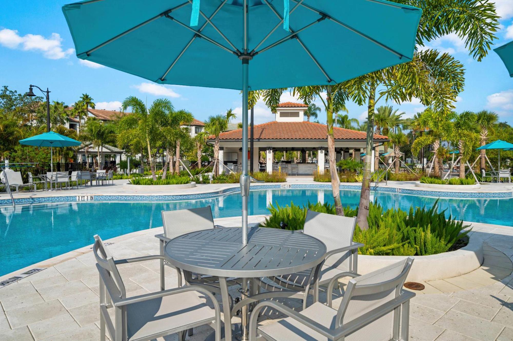 Lovely Townhome At Vista Cay Resort Near Wdw Orlando Luaran gambar